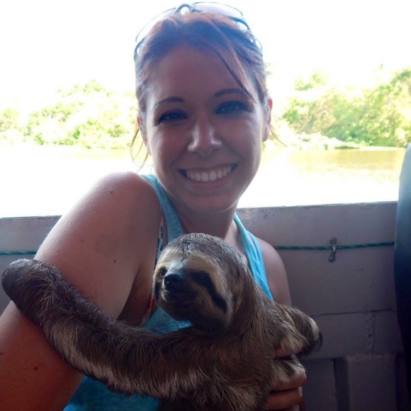 Like this listing to bookmark my closet! - Picture 4 of 8